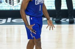 开云体育官方网站-火箭逆转马刺，哈登再砍40+10