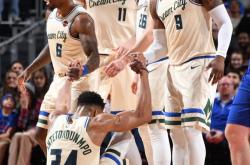 开云体育入口-关于雄鹿B队绝地反击雄鹿，米尔萨普统治全场的信息