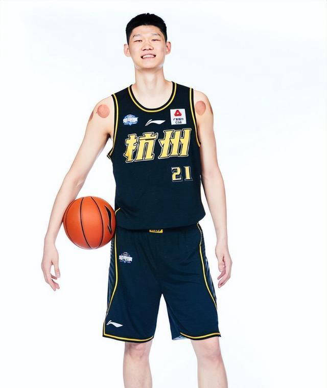 关于阿尔梅里亚青年队崭露头角，期待实现突破的信息