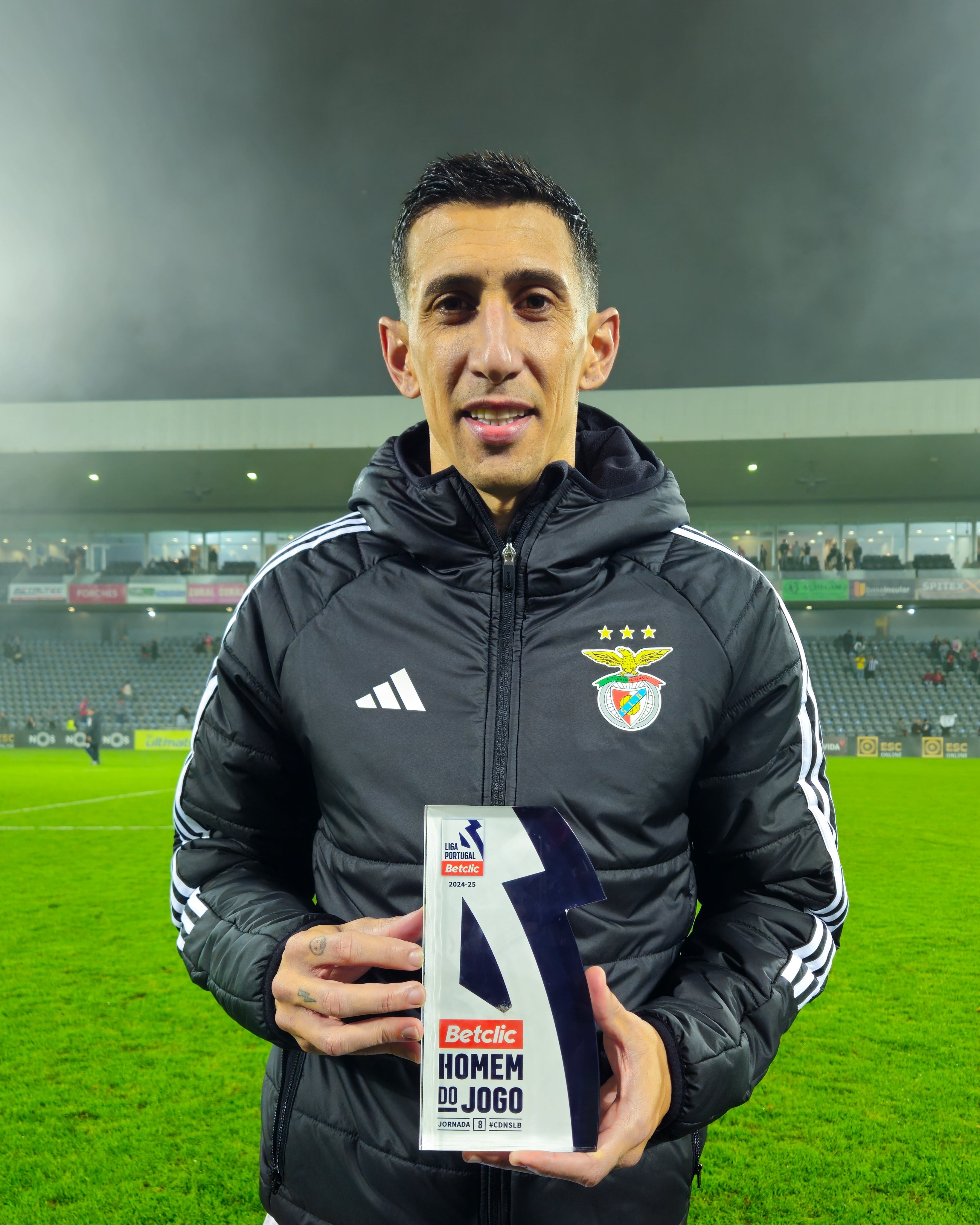 卡利亚里主帅宣布离队，球队寻找新火力