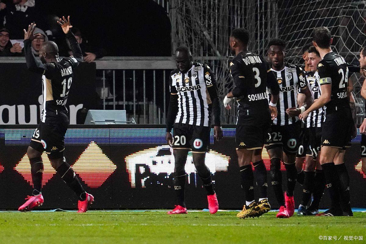 圣埃蒂安遭遇悲剧失利,积分榜下滑 圣埃蒂安遭遇悲剧失利,积分榜下滑