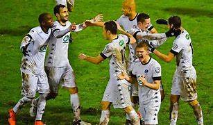 亚眠主场再度失利,保级愈发严峻 亚眠主场再度失利,保级愈发严峻