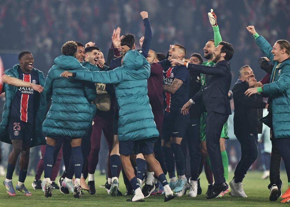 巴黎圣日耳曼翻盘BLG,Crisp打破历史纪录焦点之战总决赛,引爆全场热议的简单介绍 巴黎圣日耳曼翻盘BLG,Crisp打破历史纪录焦点之战总决赛,引爆全场热议的简单介绍