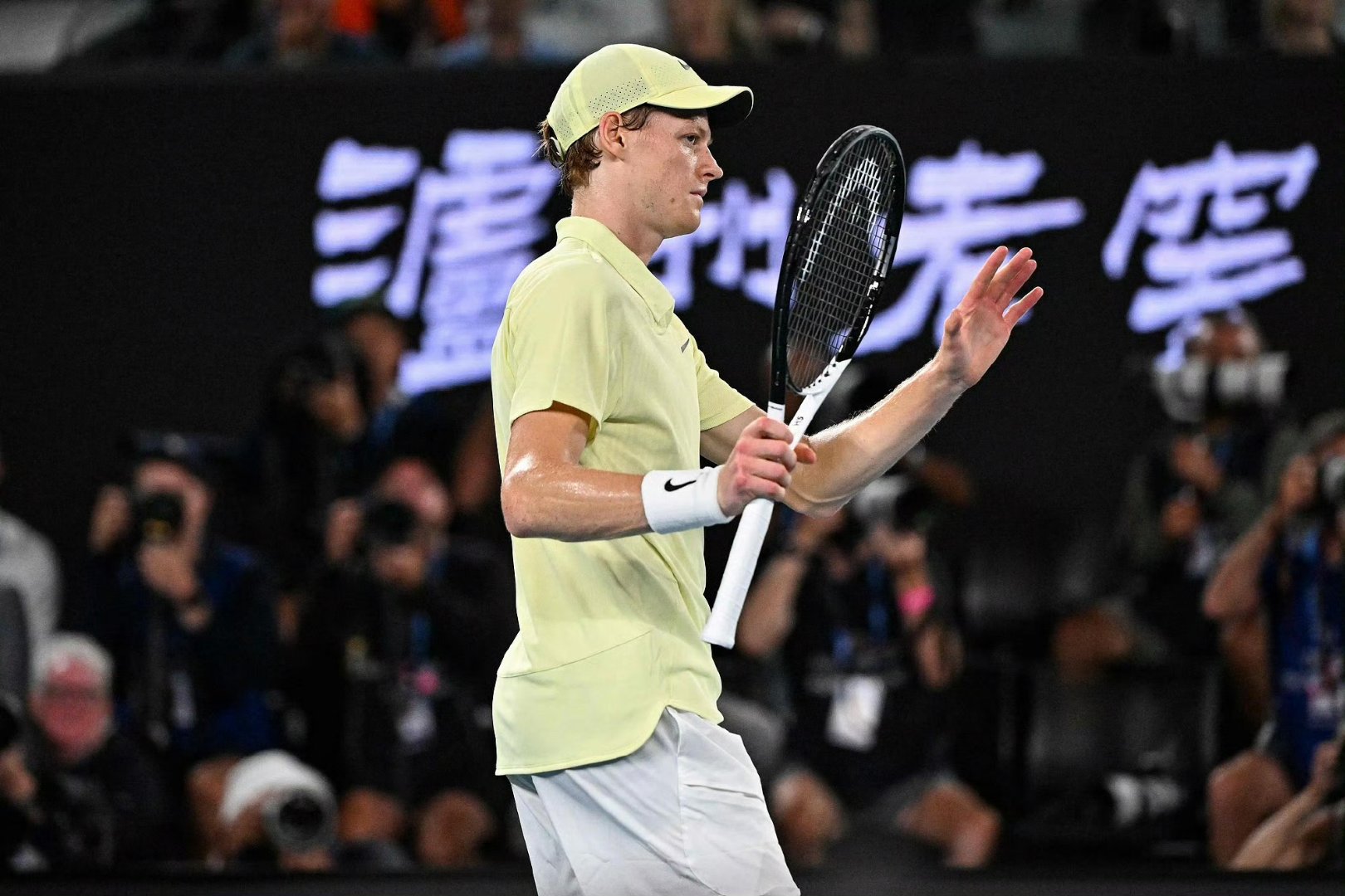 关于澳网完胜蒙特卡洛大师赛,兹维列夫带队取胜的信息 关于澳网完胜蒙特卡洛大师赛,兹维列夫带队取胜的信息