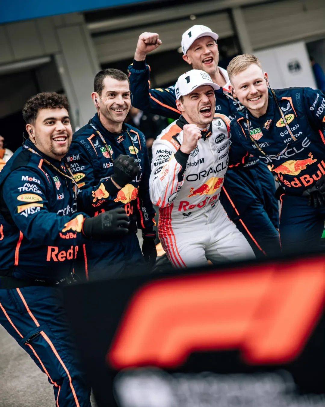 威廉姆斯轻取迈凯伦，维斯塔潘惊艳四座