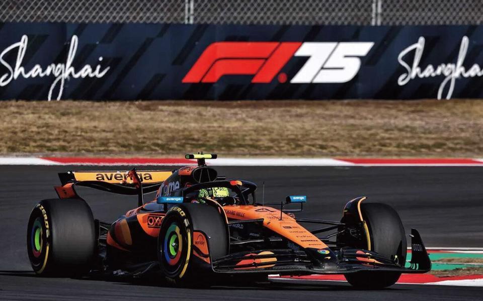 红牛车队翻盘威廉姆斯，皮亚斯特里高光表现