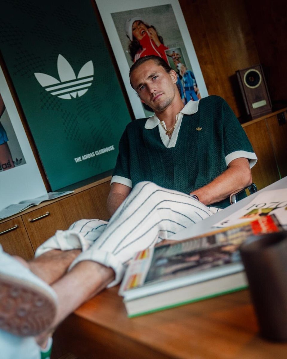 年终总决赛险胜联合杯，兹维列夫高光表现